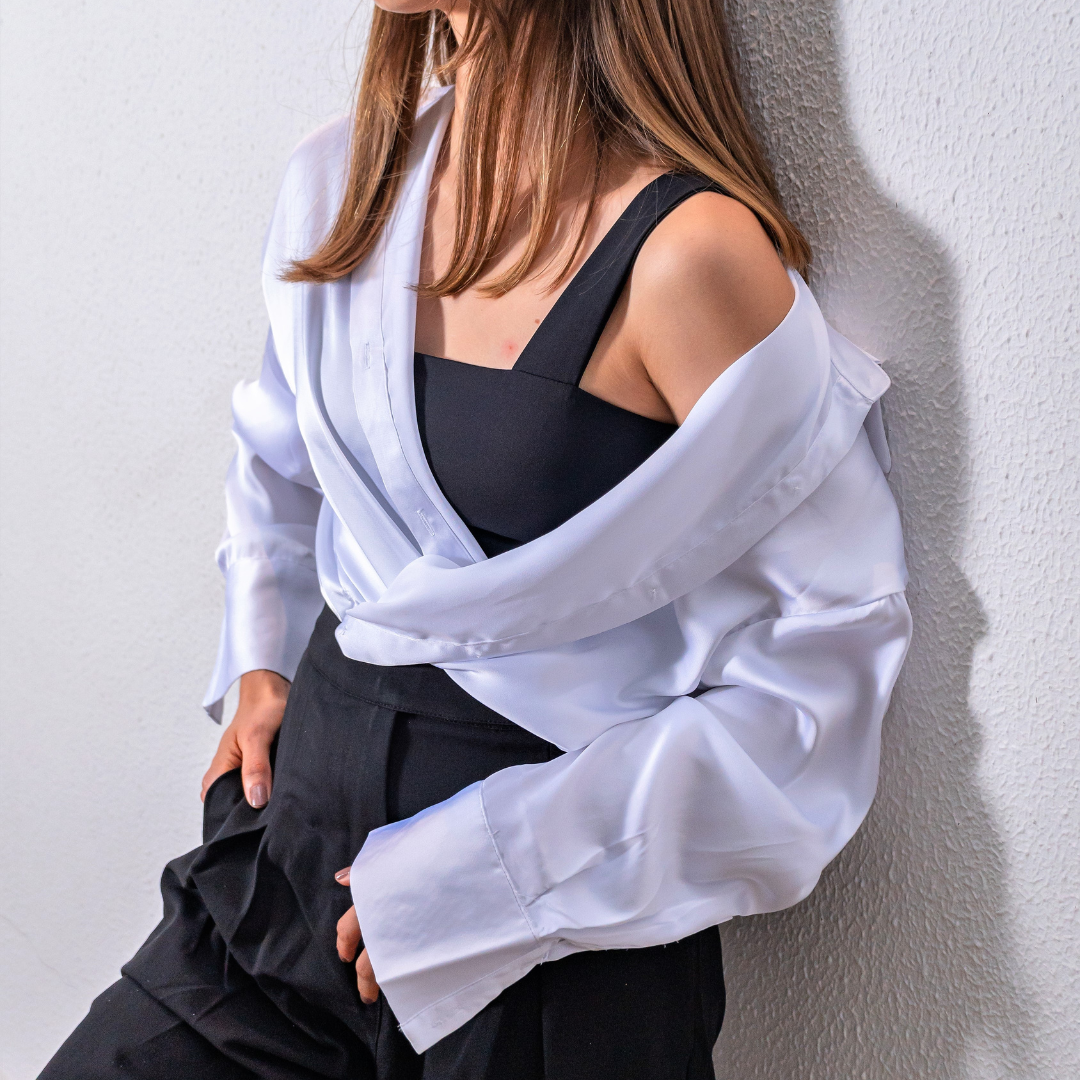 Blusa  Satinada Blanca